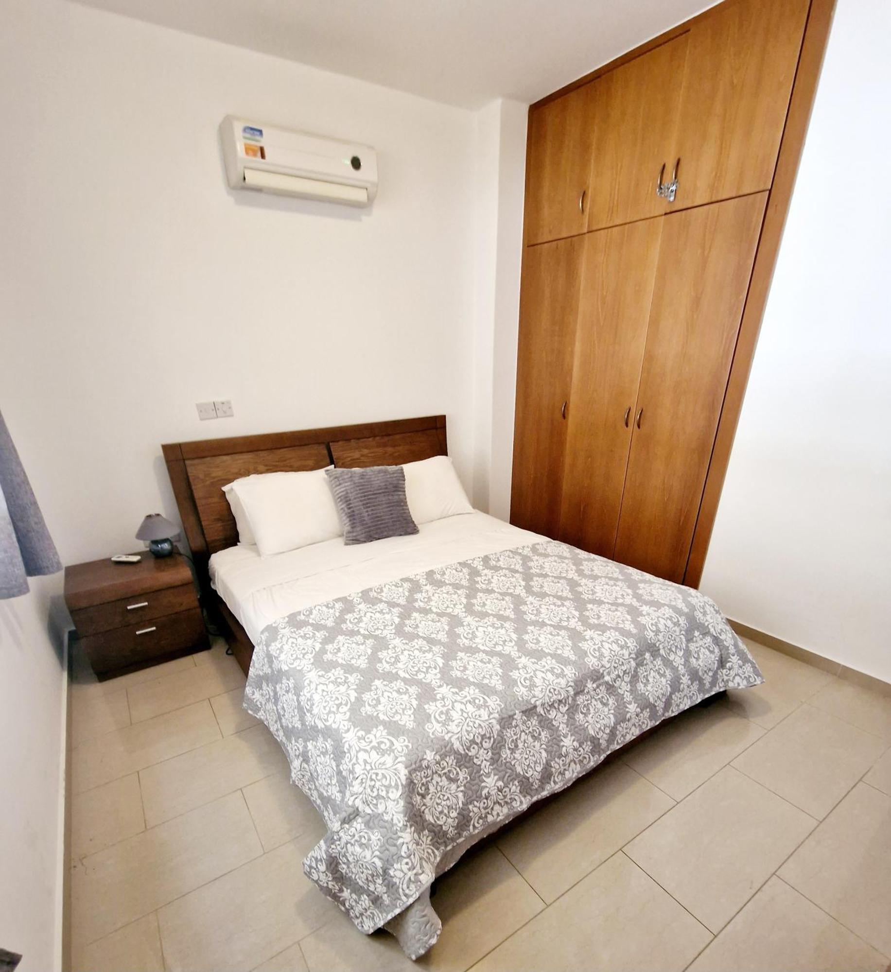 Ground Floor One Bedroom Apartment B2, 3 Pools, Free Wifi Peyia Exterior photo